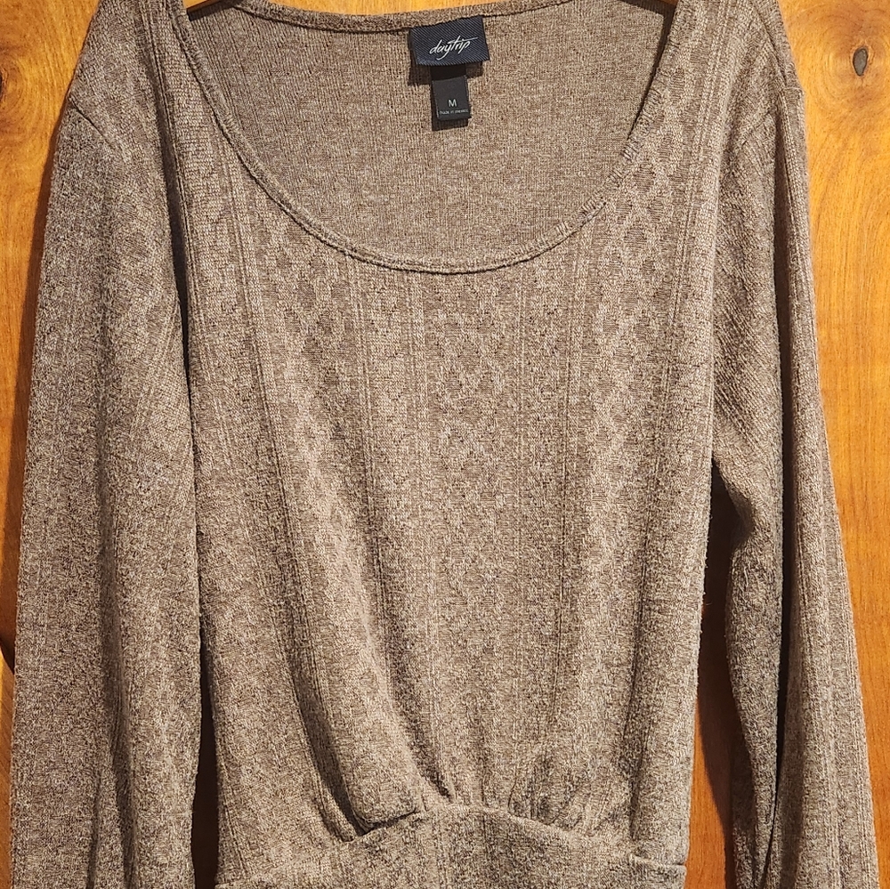 Daytrip tie back sweater